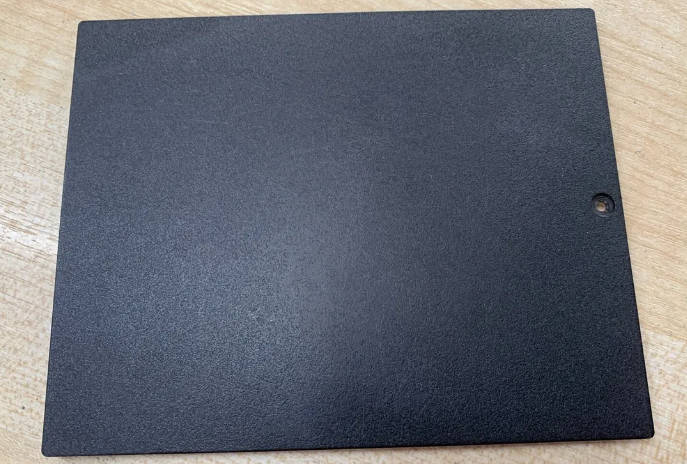 Крышка отсека жесткого диска для ноутбука Asus E402MA, E402SA 13NL0034AP0701