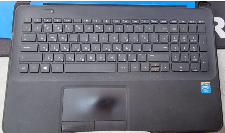топ-кейс с клавиатурой для ноутбука HP 15-D Series pavilion 15-d051sr, 15D