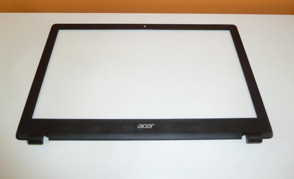 Рамка матрицы для ноутбука Acer Aspire E5-571, E5-531, E5-551, E5-511, E5-521