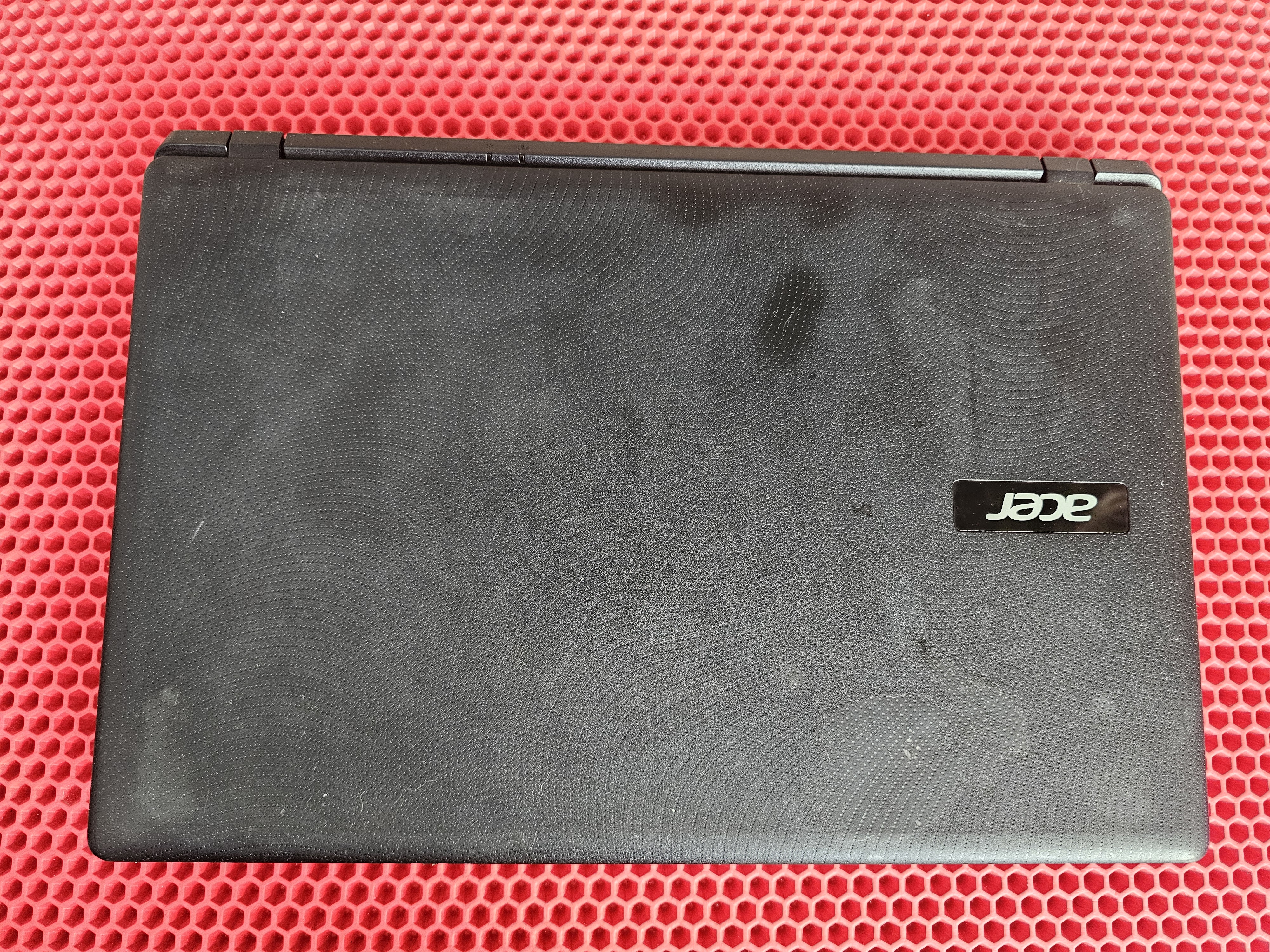 Корпус с петлями для ноутбука Acer Aspire ES1-520, ES1-521, ES1-522, Packard Bell z5w1m  