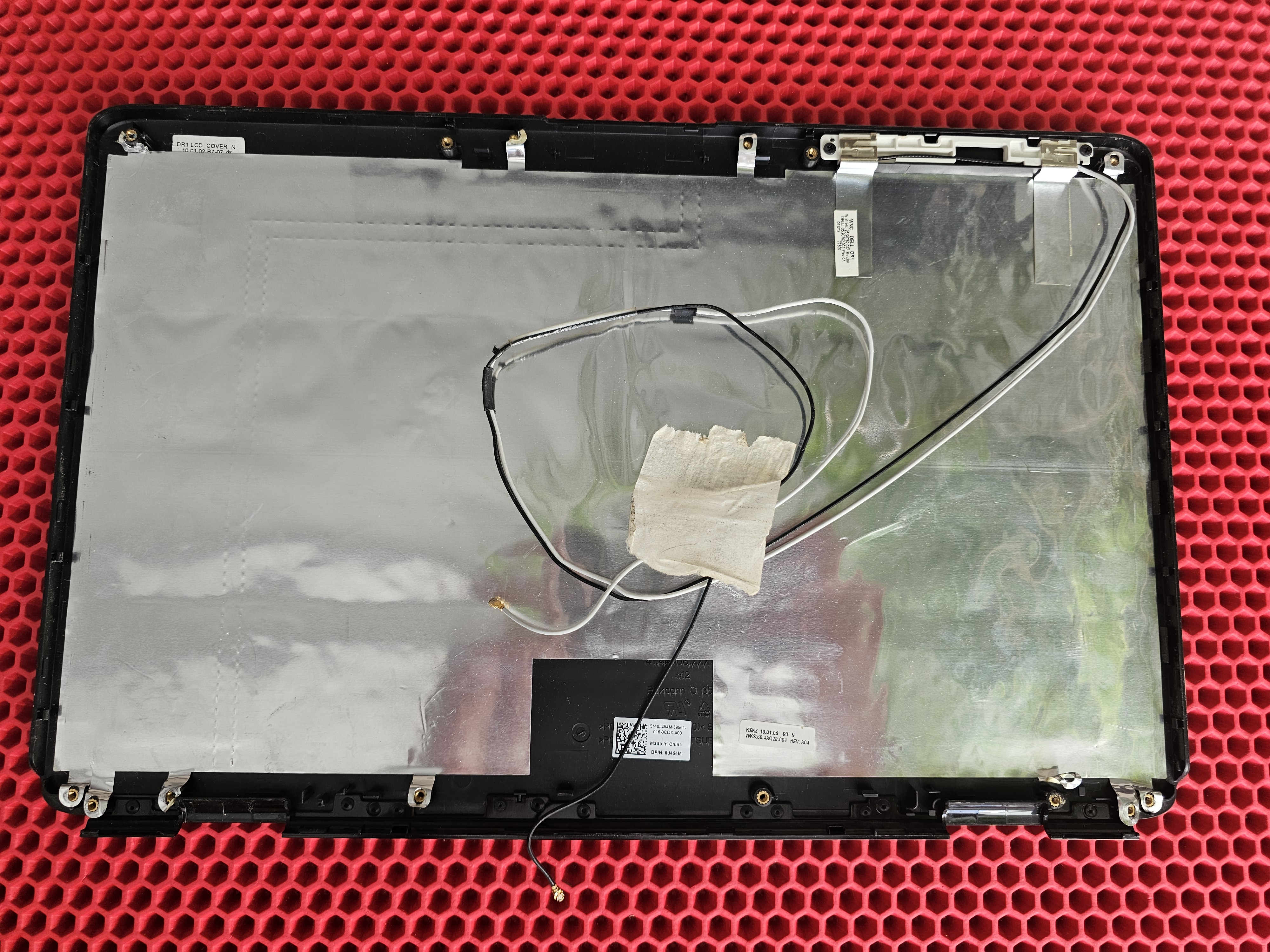 Крышка экрана ноутбука Dell Inspiron 1545, PP41L 0j454m